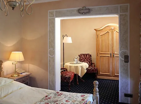 Szálloda Edelweiss Garni
