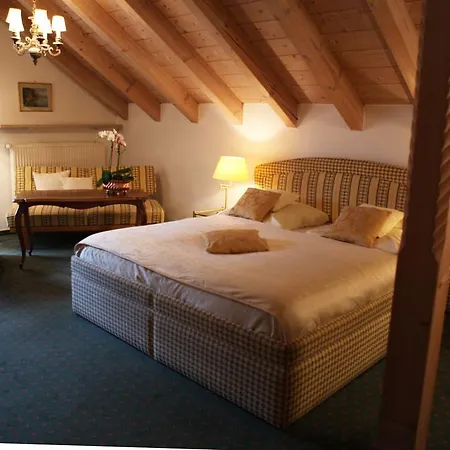 Hotel Edelweiss Garni Garmisch-Partenkirchen