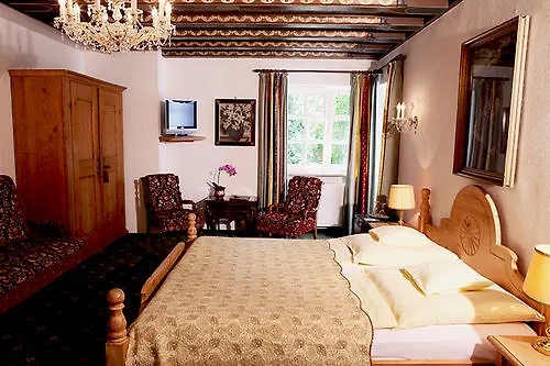 Edelweiss Garni فندق جارمش بارتنكيرشن