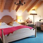 Edelweiss Garni 4*