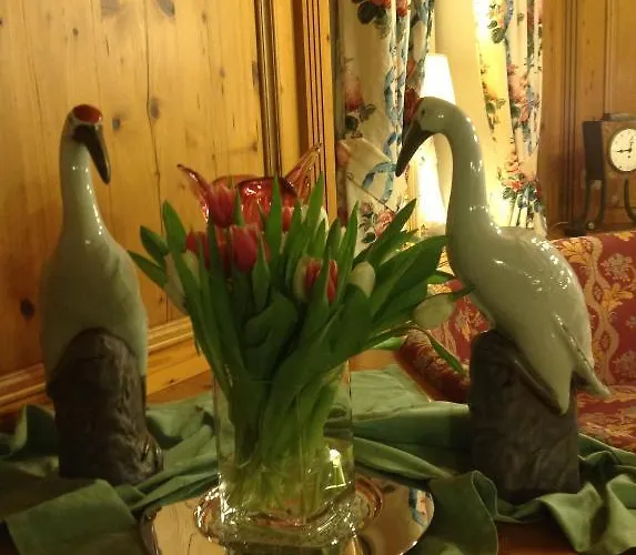 Edelweiss Garni Hotel