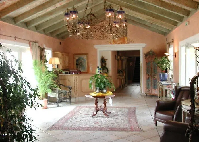 Edelweiss Garni Готель 4*