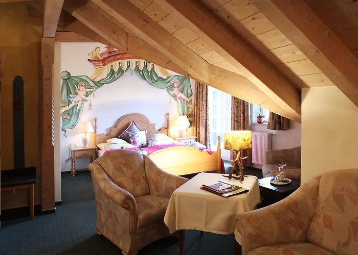 Hotel Edelweiss Garni